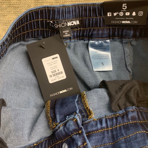 Fashion Nova good girl gone bad cargo jeans NWT 5 - Picture 6 of 7